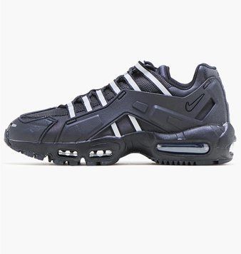 Кроссовки унисекс Nike Air Max 95 Ndstrkt Qs (CZ3591-001), 37.5, WHS, < 10%, 1-2 дня
