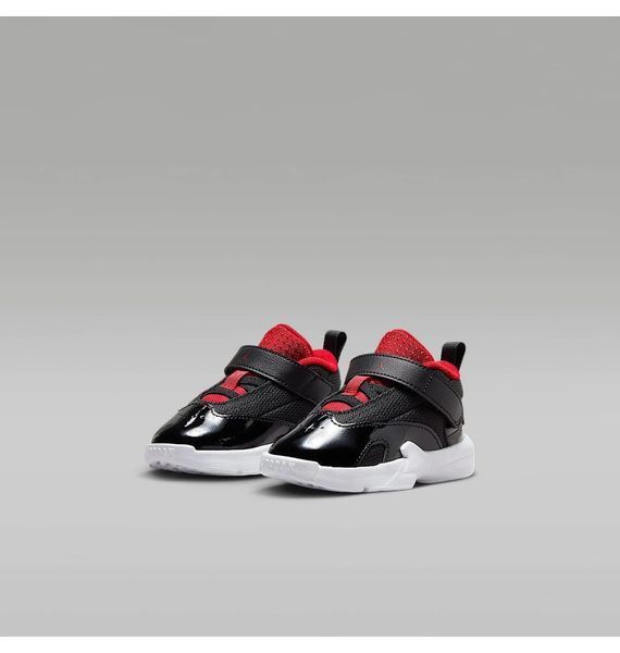 Кросівки дитячі Jordan Max Aura 6 (FQ8296-006), 22, WHS, < 10%, 1-2 дні