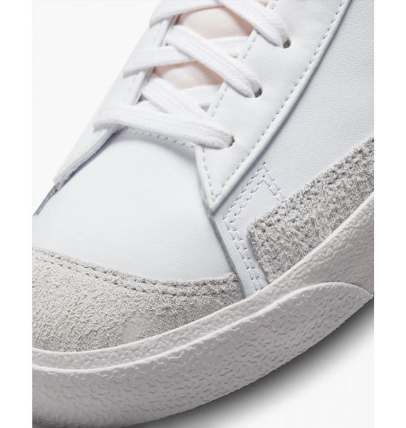 Кросівки чоловічі Nike Blazer Mid 77 Vntg (BQ6806-121), 41, WHS, > 50%, 1-2 дні