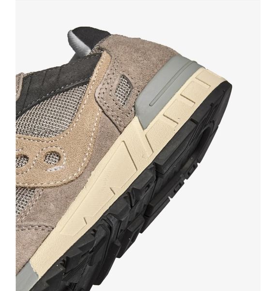Кросівки чоловічі Saucony Shadow 5000 Beige/Grey (S70665-23), 46, WHS, < 10%, 1-2 дні