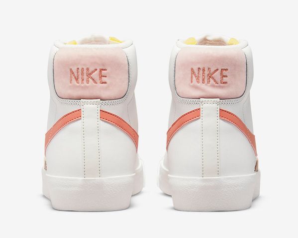 Кросівки жіночі Nike Blazer Mid 77 Lea Appears In “Light Madder Root” (DR7876-100), 38, WHS, 10% - 20%, 1-2 дні