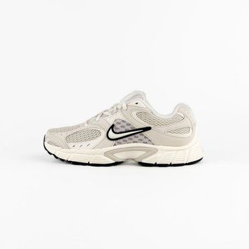 Кросівки жіночі Nike W V5 Rnr (II6294-100), 36.5, OFC, 20% - 30%, 1-2 дні