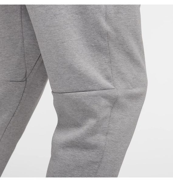 Брюки мужские Nike Sportswear Tech Essentials (DD5293-002), M, WHS, 40% - 50%, 1-2 дня
