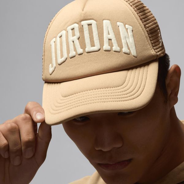 Кепка Jordan Trucker Hat (9A0940-J34), One Size, WHS, < 10%, 1-2 дні