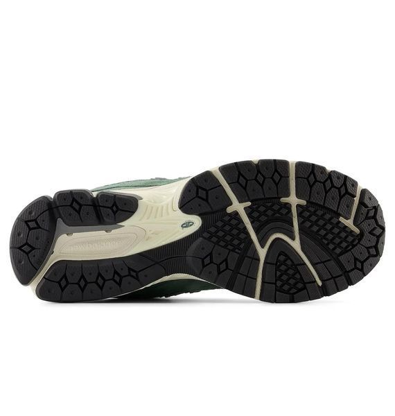 Кроссовки унисекс New Balance 2002R Green (U2002RRC), 44, WHS, 10% - 20%, 1-2 дня