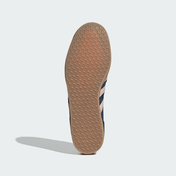 Кросівки жіночі Adidas Gazelle Shoes (IG6201), 42.5, WHS, 1-2 дні