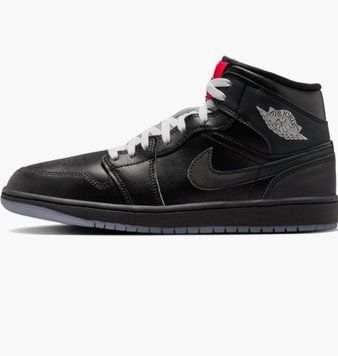 Кросівки чоловічі Jordan 1 Mid Se Black (HV5177-010), 41, WHS, 30% - 40%, 1-2 дні