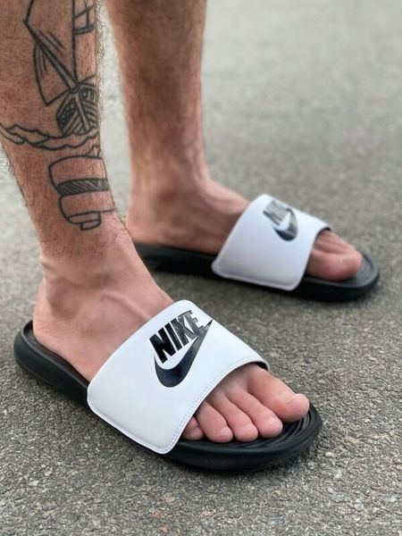 Тапочки мужские Nike Victori Slide (CN9675-0050), 44, WHS, 10% - 20%, 1-2 дня