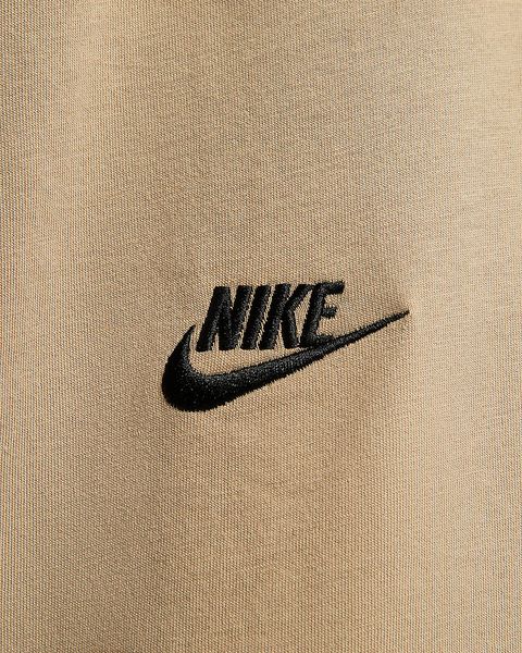 Футболка женская Nike Sportswear T-Shirt (FJ4931-247), L, WHS, 40% - 50%, 1-2 дня
