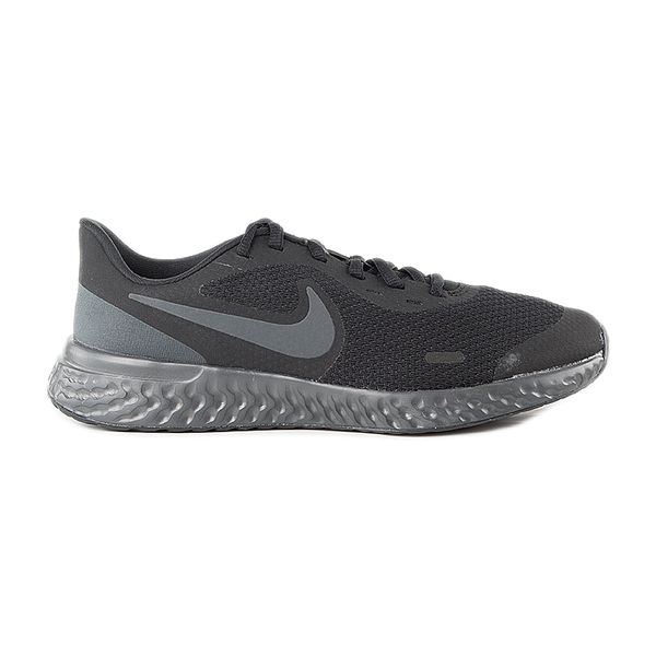 Кроссовки подростковые Nike Revolution 5 (BQ5671-001), 38.5, WHS, 10% - 20%