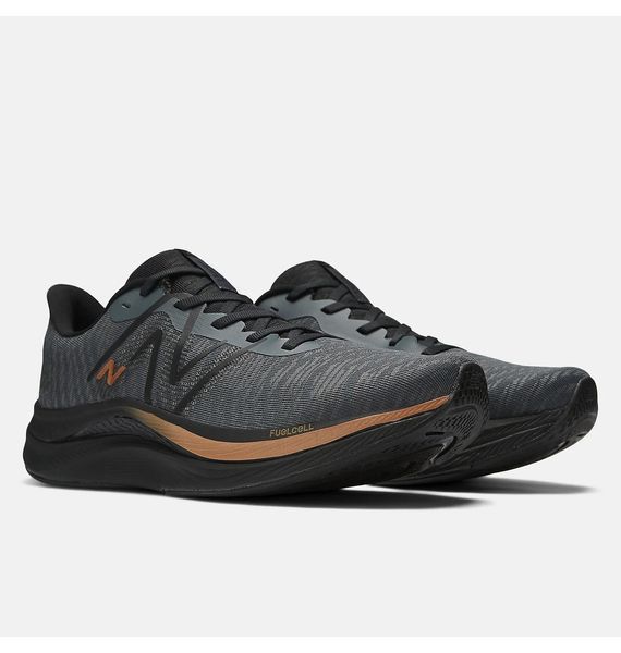 Кросівки для бігу чоловічі New Balance Fuelcell Propel V4 (MFCPRGA4), 40.5, WHS, < 10%, 1-2 дні