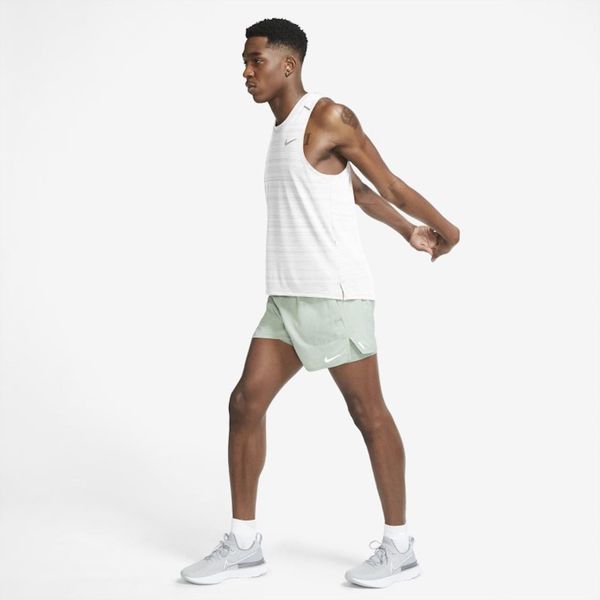 Майка мужская Nike Dri-Fit Miler Men's Running Tank (CU5982-100), S, OFC, 10% - 20%, 1-2 дня