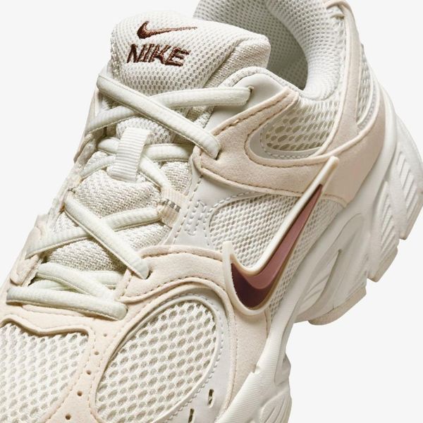 Кросівки жіночі Nike W V5 Rnr S (IQ7577-121), 37.5, OFC, 20% - 30%, 1-2 дні
