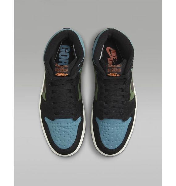 Кросівки чоловічі Nike 1 Retro High Element Gore-Tex Black Olive (DB2889-003), 41, WHS, 40% - 50%, 1-2 дні