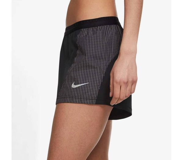 Шорты женские Nike Dri-Fit Run Division Tempo Luxe Women Running-Shorts (DD6815-010), S, WHS, 10% - 20%, 1-2 дня