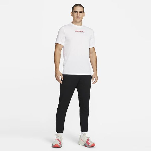 Футболка чоловіча Nike Pro Dri-Fit Men's Training T-Shirt (DM5677-100), L, WHS, < 10%, 1-2 дні