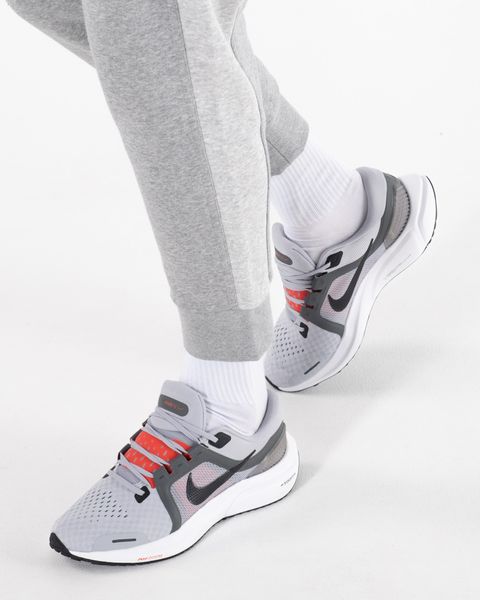 Кросівки чоловічі Nike Air Zoom Vomero 16 (DA7245-004), 40, WHS