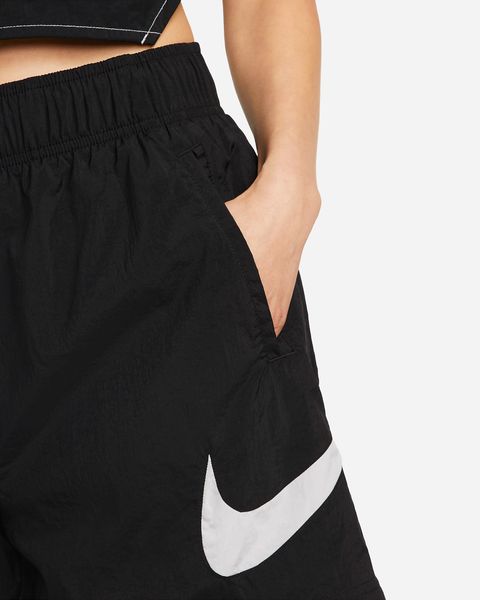 Шорти жіночі Nike Sportswear Essentials (DM6739-010), L, WHS, 40% - 50%, 1-2 дні