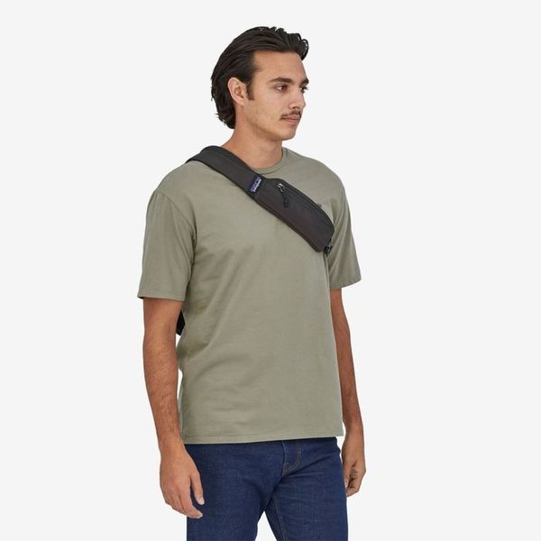 Сумка через плечо Patagonia Atom Sling Bag 8L (BLK48262), OS, WHS, 10% - 20%, 1-2 дня