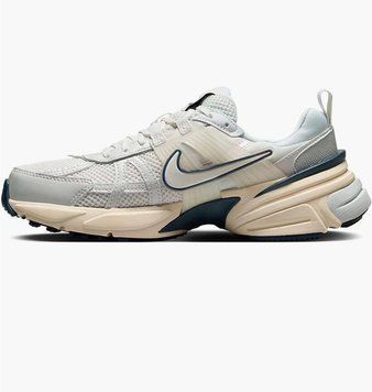 Кросівки для бігу жіночі Nike V2k Run (FD0736-004), 38, WHS, < 10%, 1-2 дні