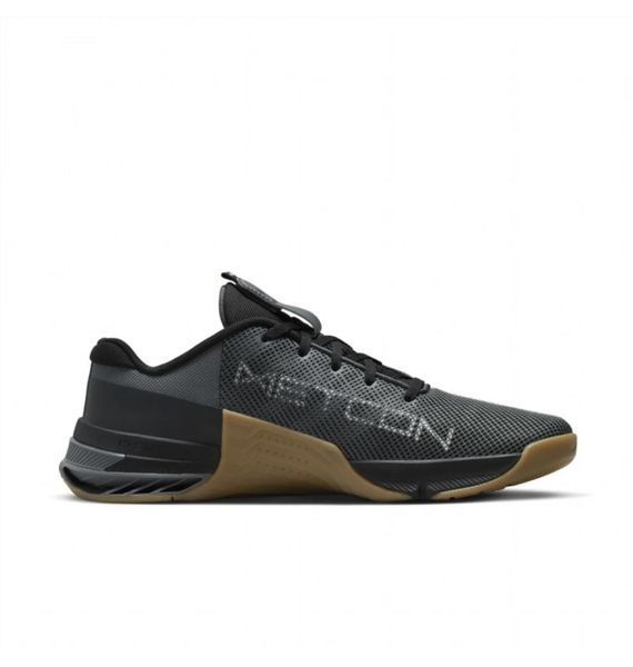 Кросівки чоловічі Nike Metcon 8 (DO9328-007), 41, WHS, 30% - 40%, 1-2 дні
