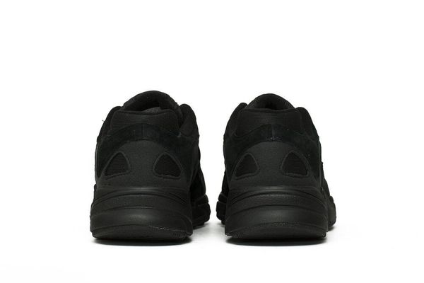 Кросівки чоловічі Adidas Originals Yung-1 (G27026), 44.5, WHS, < 10%, 1-2 дні