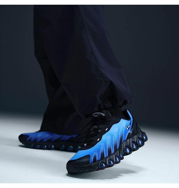 Кросівки чоловічі Nike Air Max Dn8 (FQ7860-001), 41, WHS, < 10%, 1-2 дні