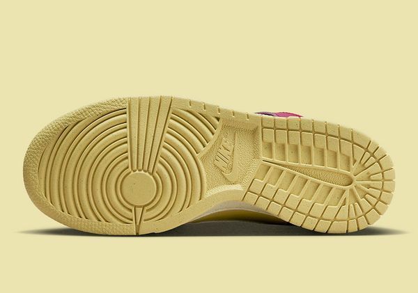 Кросівки дитячі Nike Dunk High Features (DZ5638-500), 38, WHS, 10% - 20%, 1-2 дні