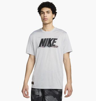 Футболка мужская Nike Men&rsquo;S Dri-Fit Fitness (FV8370-077), S, WHS, < 10%, 1-2 дня