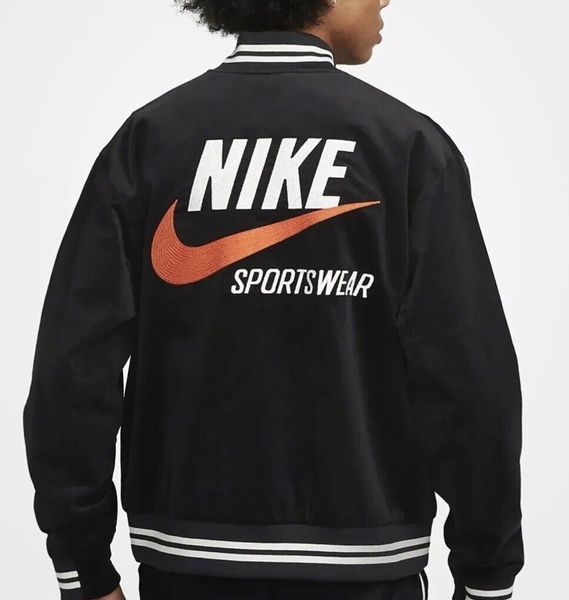 Вітровка чоловіча Nike Sportswear Trend (DV9997-010), L, WHS, > 50%, 1-2 дні