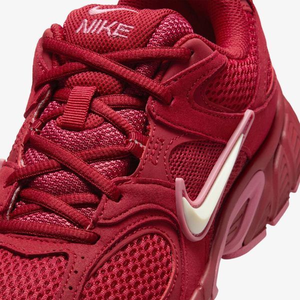 Кросівки жіночі Nike W V5 Rnr (II6294-602), 37.5, WHS, 10% - 20%, 1-2 дні