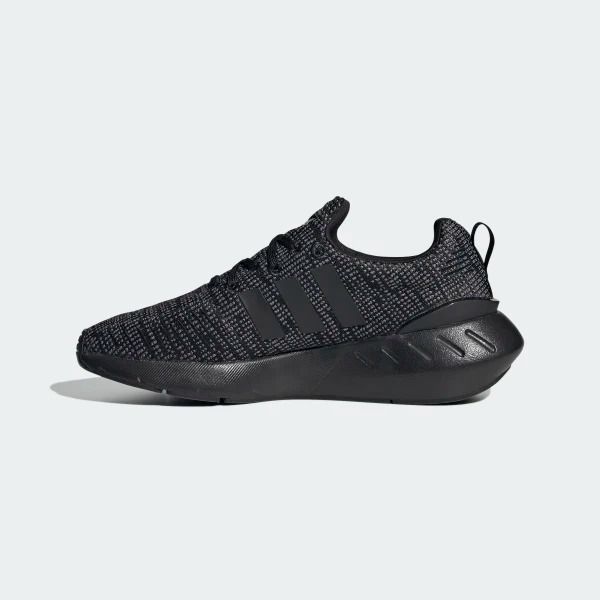 Кросівки жіночі Adidas Swift Run 22 (GW8166), 38 2/3, WHS, 1-2 дні