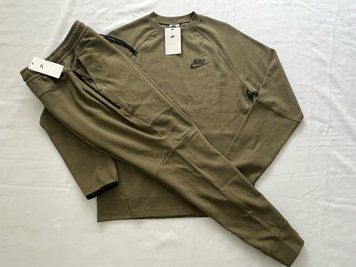 Спортивный костюм мужской Nike Sports Suit (DR5284-222__DD5293-222), M, WHS, 1-2 дня