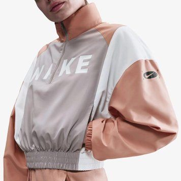 Вітровка жіноча Nike Nsw Clssc Wvn Remix Ltwt Po (IH8478-009), S, WHS, 1-2 дні