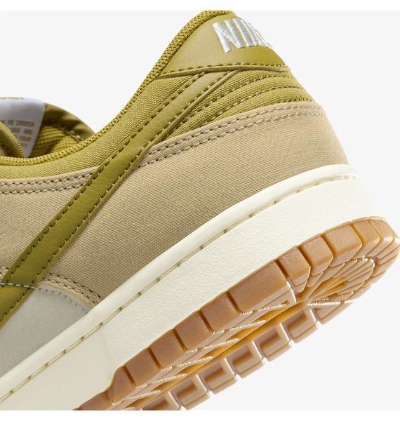 Кросівки чоловічі Nike Dunk Low (HF4262-133), 40, WHS, < 10%, 1-2 дні