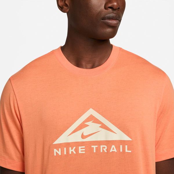 Футболка унисекс Nike Trail Orange (DM5412-871), S, WHS, 10% - 20%, 1-2 дня