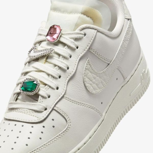 Кросівки жіночі Nike Air Force 1 Lo Prm (DN5463-001), 36.5, OFC, 20% - 30%, 1-2 дні