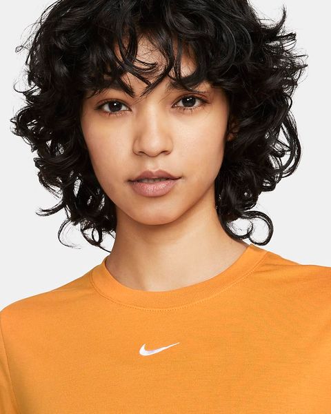 Футболка женская Nike Sportswear Essential (DD1328-738), S, WHS, 10% - 20%, 1-2 дня