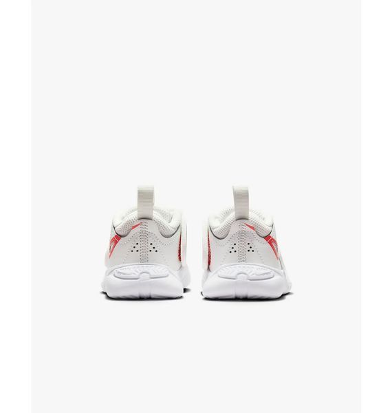 Кроссовки детские Nike Team Hustle D 11 (DV8995-102), 22, WHS, 40% - 50%, 1-2 дня
