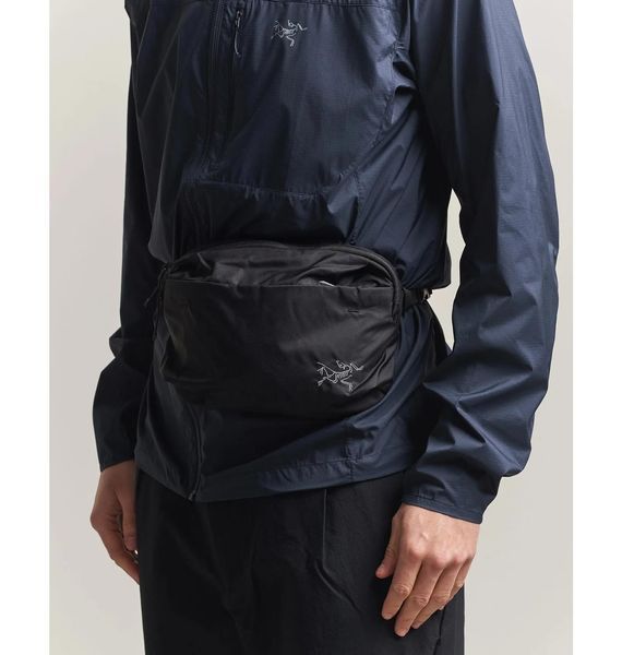 Сумка через плече Arc'teryx Arc'teryx Heliad Black (X000010359-002291), One Size, WHS, 1-2 дні