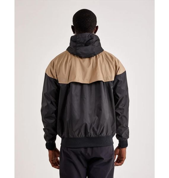 Вітровка чоловіча Nike Windrunner Hooded Jacket (DA0001-015), XL, WHS, 30% - 40%, 1-2 дні