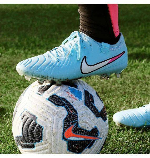 Бутси унісекс Nike Tiempo Legend 10 Elite Fg (DV4328-401), 42.5, WHS, < 10%, 1-2 дні