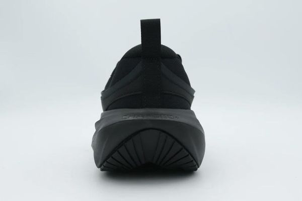 Кросівки чоловічі Under Armour Surge 5 (6010459-002), 41, OFC, 1-2 дні