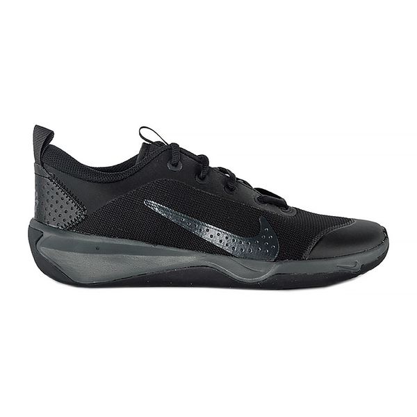 Кроссовки подростковые Nike Omni Multi-Court (Gs) (DM9027-001), 39, WHS, 30% - 40%, 1-2 дня