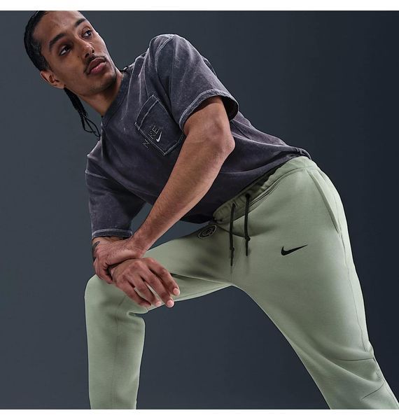 Брюки мужские Nike Sportswear Chelsea Fc Tech Fleece Joggers Olive (HJ6442-370), M, WHS, 10% - 20%, 1-2 дня