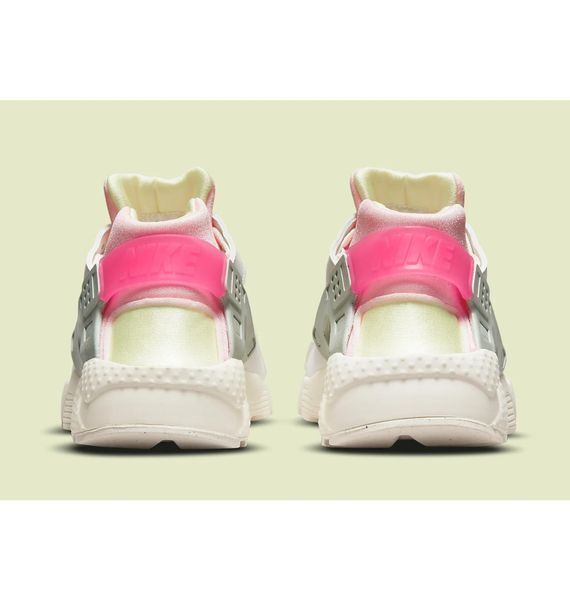 Кросівки жіночі Nike Huarache Run (DR0163-100), 38, WHS, < 10%, 1-2 дні