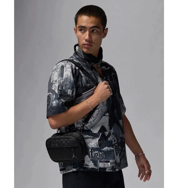 Сумка через плечо Jordan Monogram Camera Bag Black (MA0988-GOT), One Size, WHS, 1-2 дня