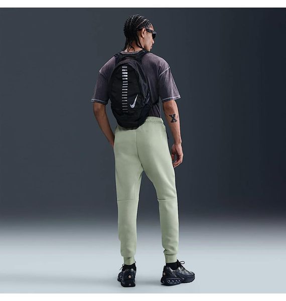 Брюки мужские Nike Sportswear Chelsea Fc Tech Fleece Joggers Olive (HJ6442-370), M, WHS, 10% - 20%, 1-2 дня