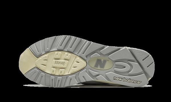 Кросівки чоловічі New Balance 990V2 (M990TC2), 43, WHS, 10% - 20%, 1-2 дні