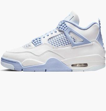 Кросівки жіночі Jordan Аir Jordan 4 Retro (HV0823-100), 38, WHS, < 10%, 1-2 дні